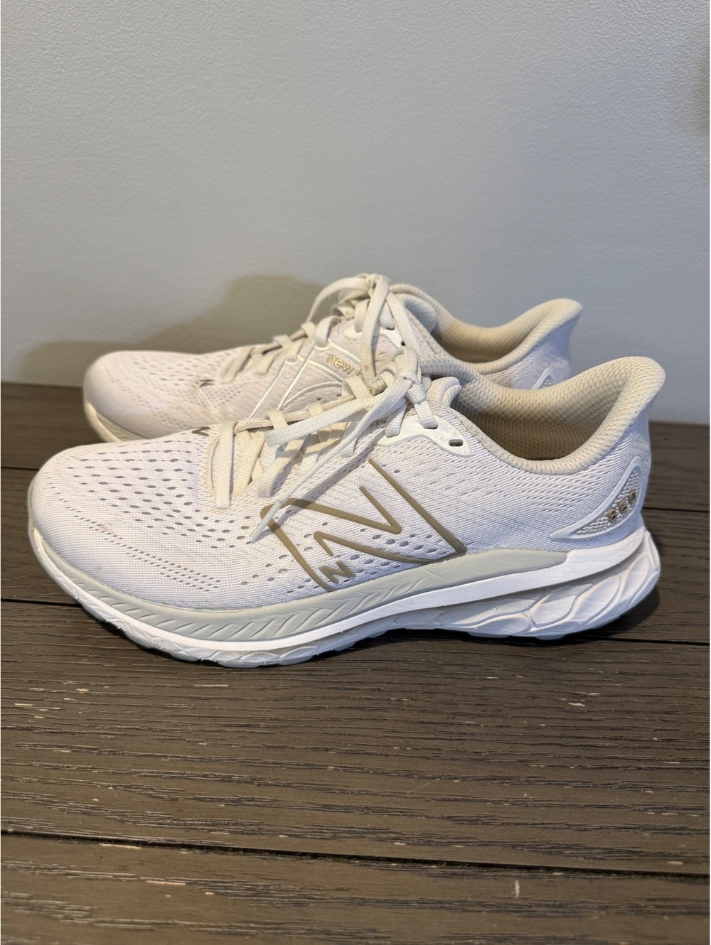New Balance Running Shoes Women’s Size 8.5